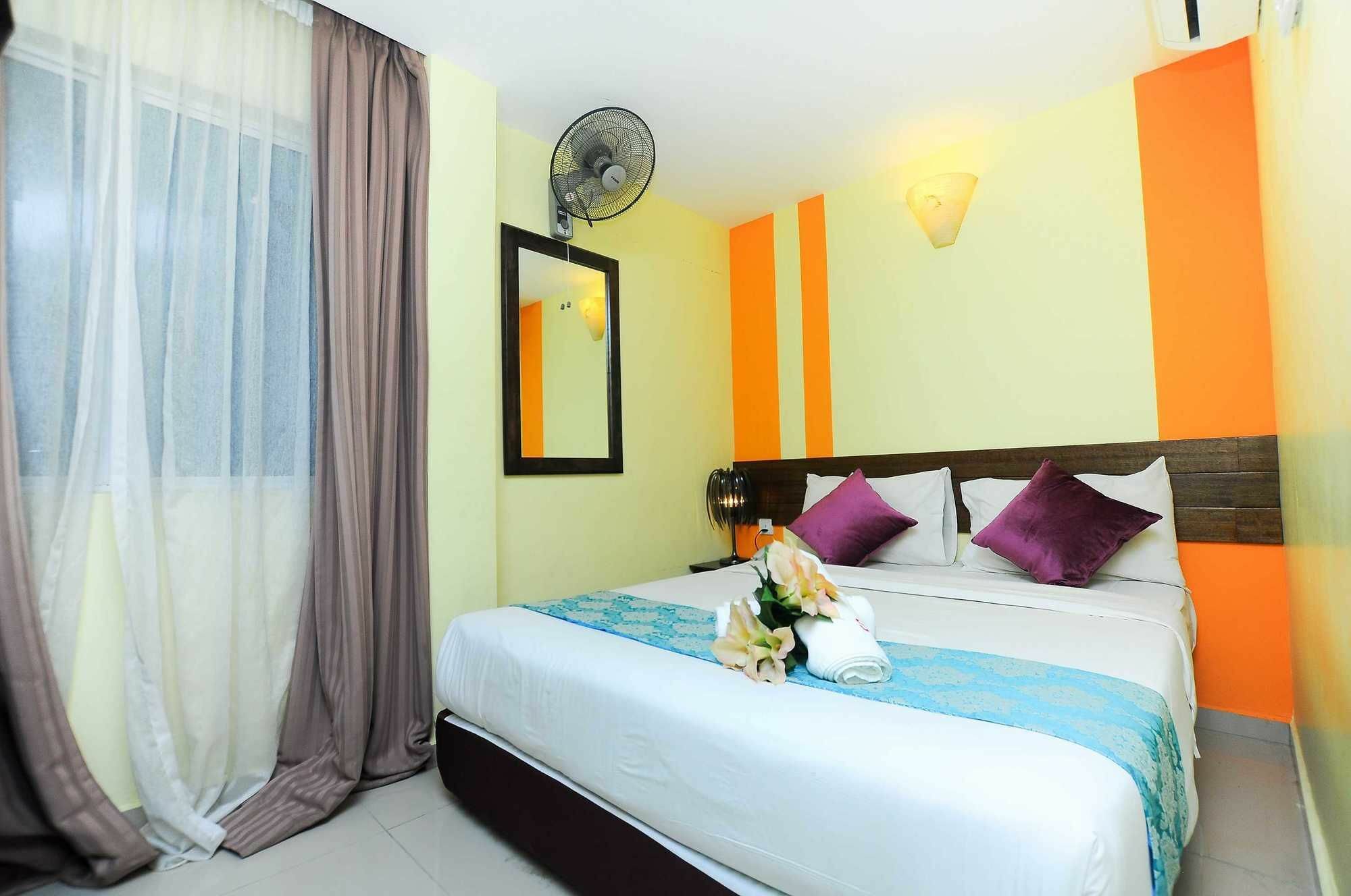 Sun Inns Hotel Cheras - Balakong Экстерьер фото